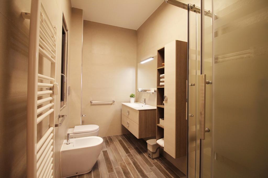 Eur Bright Spacious Terraced Apartment With Private Parking Only For Small Cars Roma Eksteriør bilde