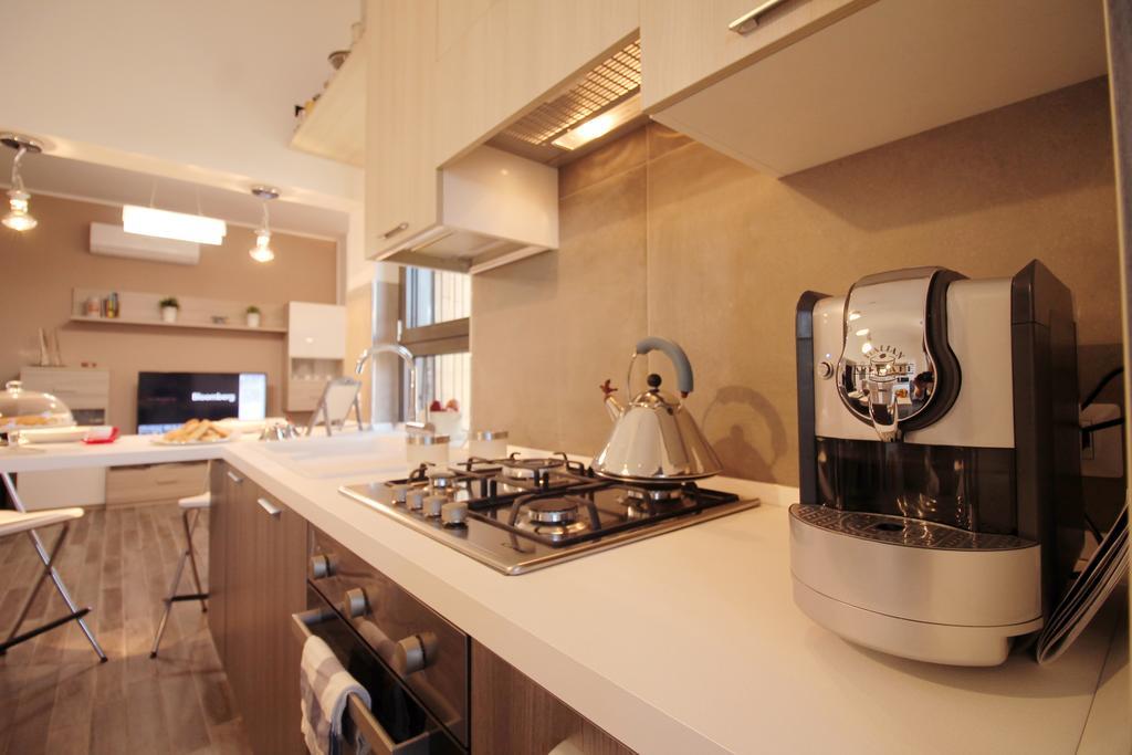 Eur Bright Spacious Terraced Apartment With Private Parking Only For Small Cars Roma Eksteriør bilde